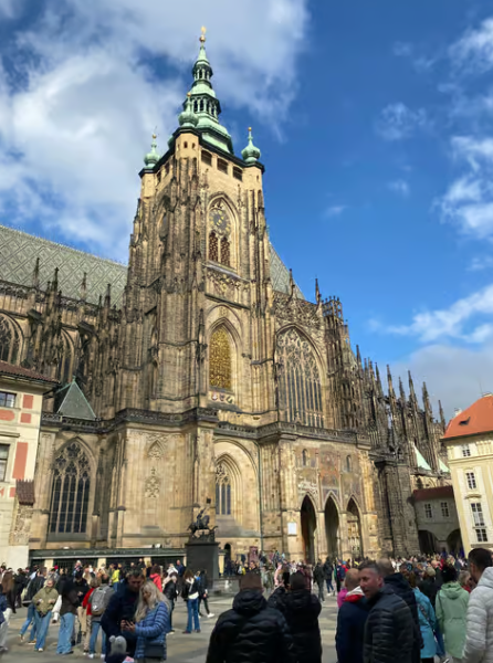 Prague: 1-Hour Castle Tour With Fast-GET Admission Ticket | ®ExcursionMania
