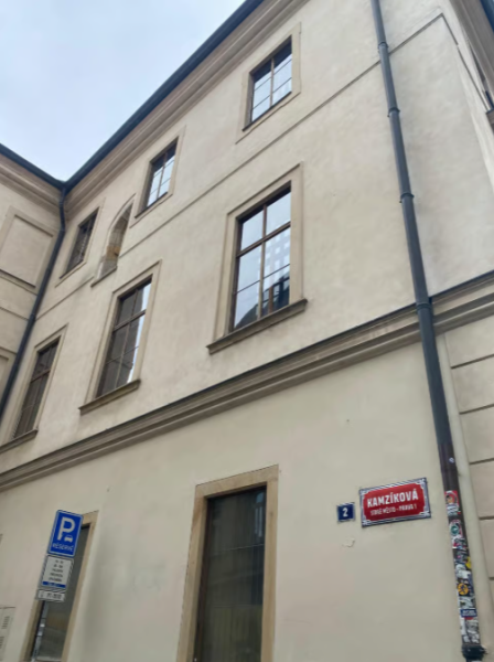 Prague: Old Town and Jewish Quarter Guided Walking Tour | ®ExcursionMania