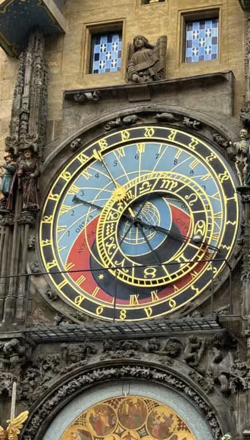 Prague: Iconic Insider Exterior Grand Walking Tour | ®ExcursionMania