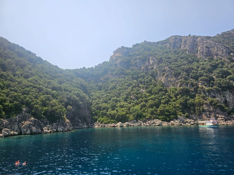 Marmaris: Boat Trip with Unlimited Drinks and BBQ Lunch | ®ExcursionMania