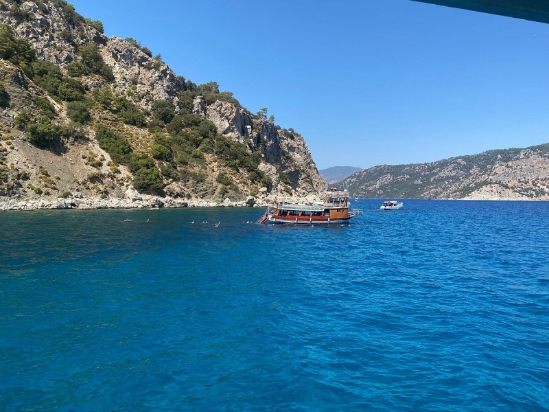 Marmaris: Boat Trip with Unlimited Drinks and BBQ Lunch | ®ExcursionMania