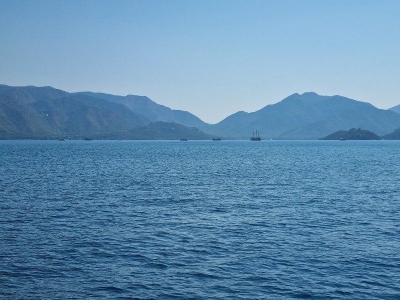 Marmaris: Boat Trip with Unlimited Drinks and BBQ Lunch | ®ExcursionMania