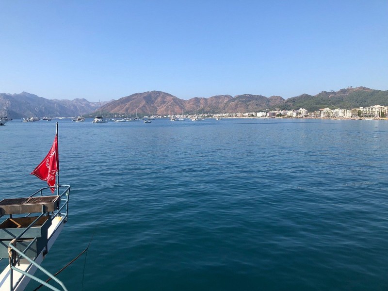 Marmaris: Boat Trip with Unlimited Drinks and BBQ Lunch | ®ExcursionMania