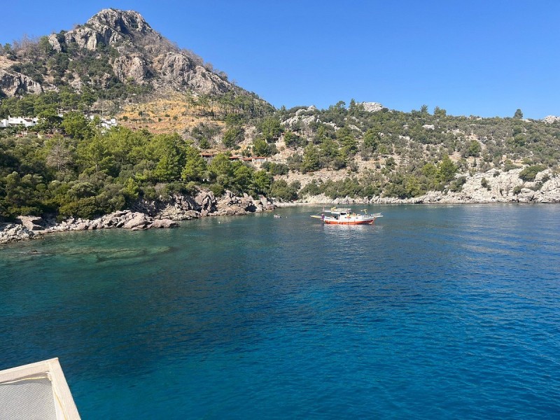 Marmaris: Boat Trip with Unlimited Drinks and BBQ Lunch | ®ExcursionMania