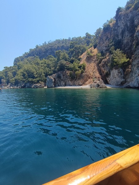 Marmaris: Boat Trip with Unlimited Drinks and BBQ Lunch | ®ExcursionMania
