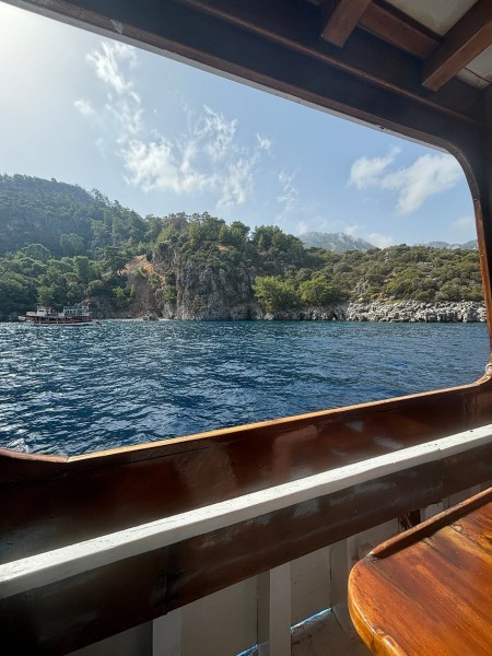 Marmaris: Boat Trip with Unlimited Drinks and BBQ Lunch | ®ExcursionMania