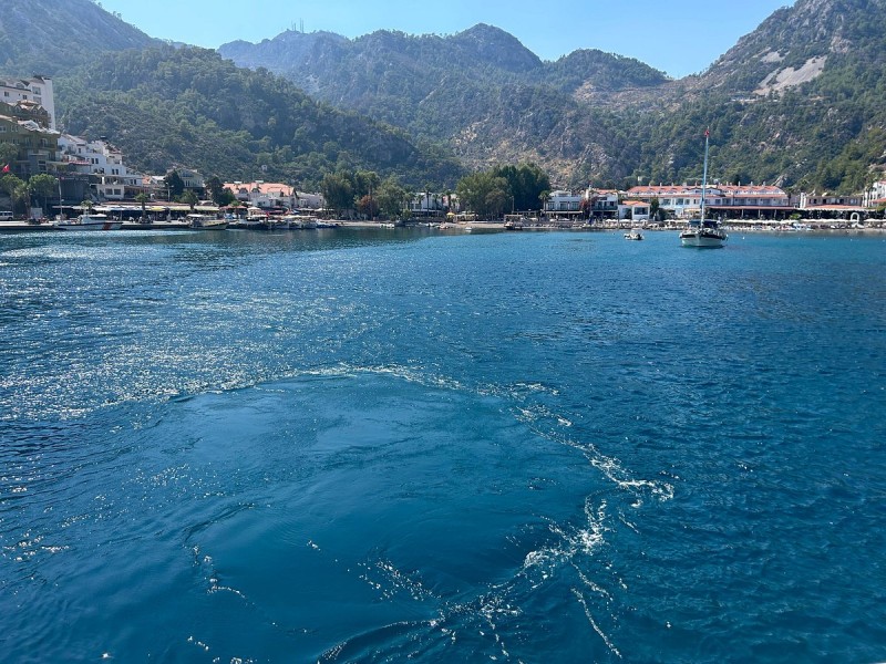 Marmaris: Boat Trip with Unlimited Drinks and BBQ Lunch | ®ExcursionMania