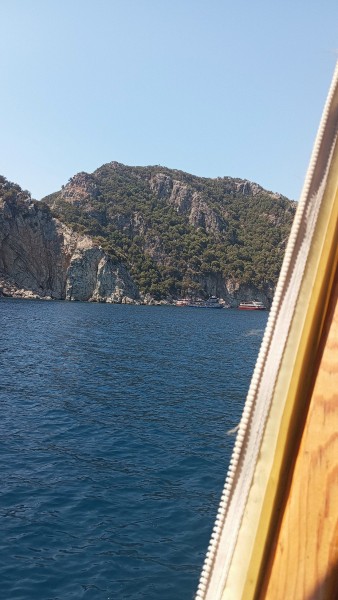 Marmaris: Boat Trip with Unlimited Drinks and BBQ Lunch | ®ExcursionMania