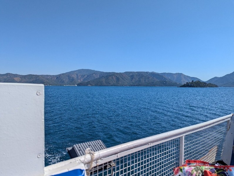 Marmaris: Boat Trip with Unlimited Drinks and BBQ Lunch | ®ExcursionMania