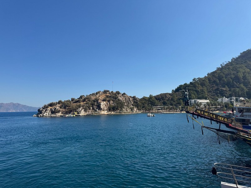 Marmaris: Boat Trip with Unlimited Drinks and BBQ Lunch | ®ExcursionMania