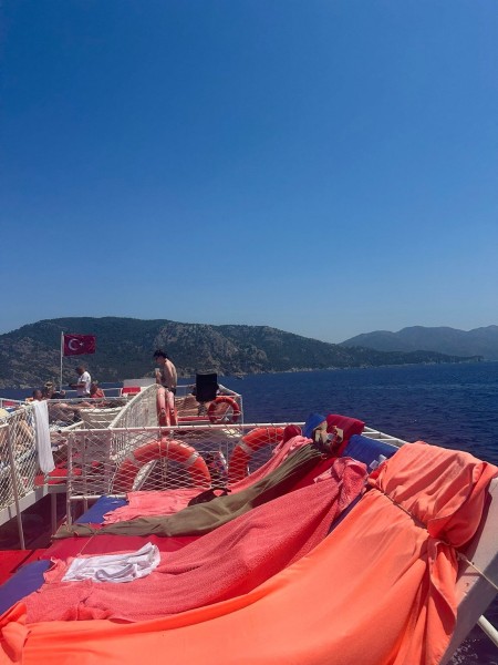 Marmaris: Boat Trip with Unlimited Drinks and BBQ Lunch | ®ExcursionMania