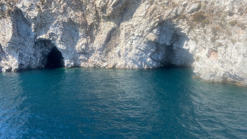 Marmaris: Boat Trip with Unlimited Drinks and BBQ Lunch | ®ExcursionMania