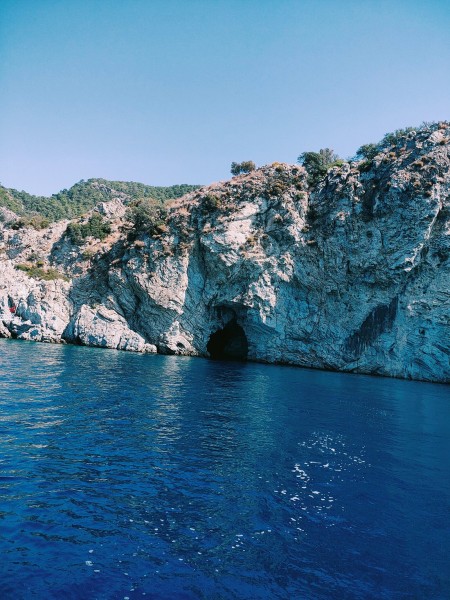 Marmaris: Boat Trip with Unlimited Drinks and BBQ Lunch | ®ExcursionMania