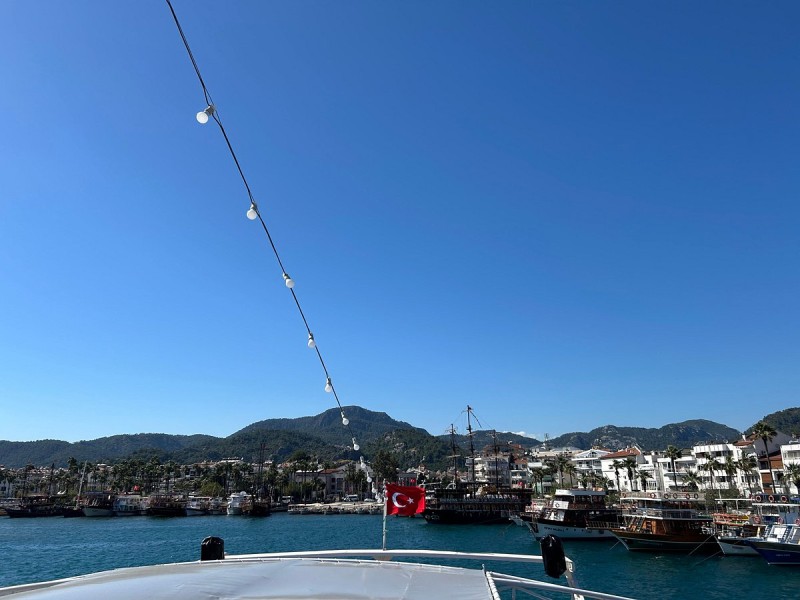 Marmaris: Boat Trip with Unlimited Drinks and BBQ Lunch | ®ExcursionMania