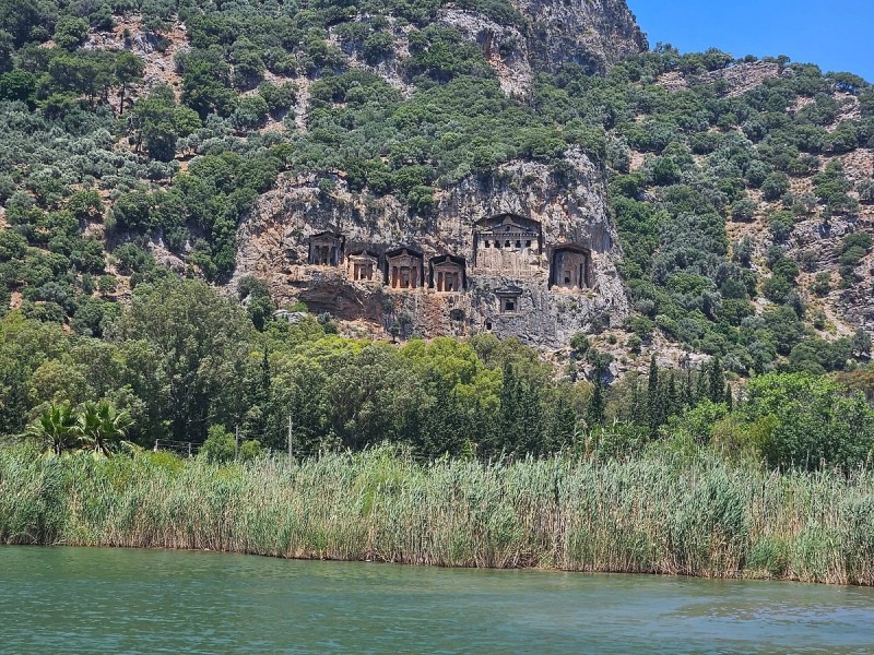 From Fethiye: Dalyan Mud Baths and Turtle Beach Day Tour | ®ExcursionMania