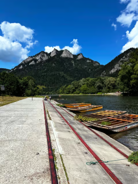 Krakow: Traditional Dunajec Rafting and Mountain Chairlift | ®ExcursionMania