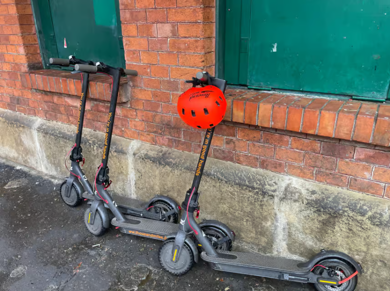 Krakow: Guided E-Scooter City Tour with Food Tastings | ®ExcursionMania