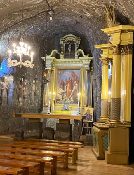 Krakow: UNESCO Underground Boat Expedition & Salt Mine Tour | ®ExcursionMania