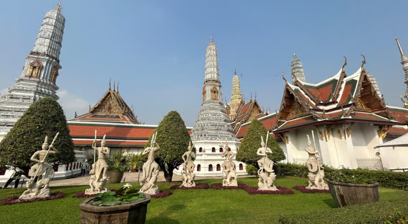 Bangkok: Grand Palace, Wat Pho and Wat Arun | ®ExcursionMania