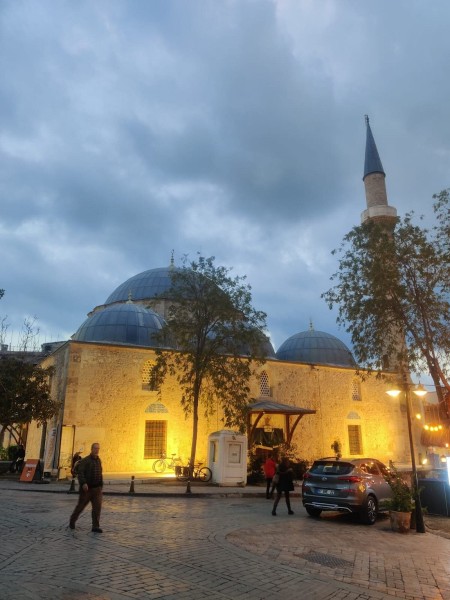 Antalya: Guided Old Town Tour with Boat Trip, Cable Car and Lunch | ®ExcursionMania
