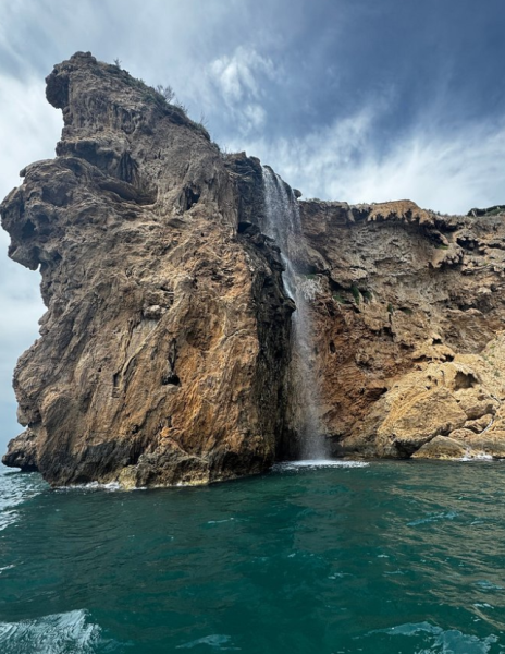 Antalya: Relax Boat Trip with Lunch to the Duden Waterfall | ®ExcursionMania
