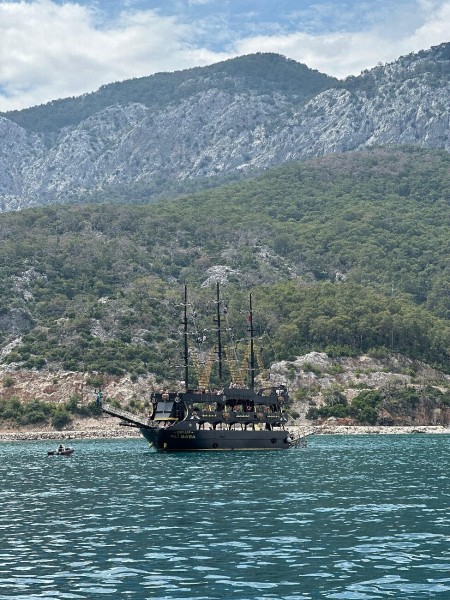 Antalya: Antalya/Kemer: Scuba Diving Experience with Lunch & Pick up | ®ExcursionMania