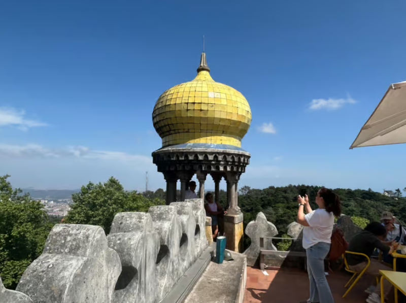 Lisbon: Sintra, Pena Palace, Cabo da Roca, & Cascais Tour | ®ExcursionMania