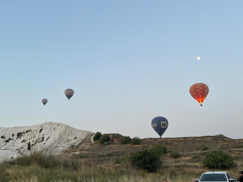 Icmeler: Icmeler Pamukkale Tour With Hot Air Balloon Flight | ®ExcursionMania
