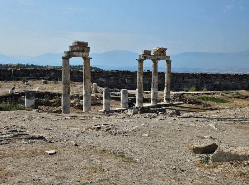 Antalya/Kemer Full-Day Pamukkale & Hierapolis Tour | ®ExcursionMania