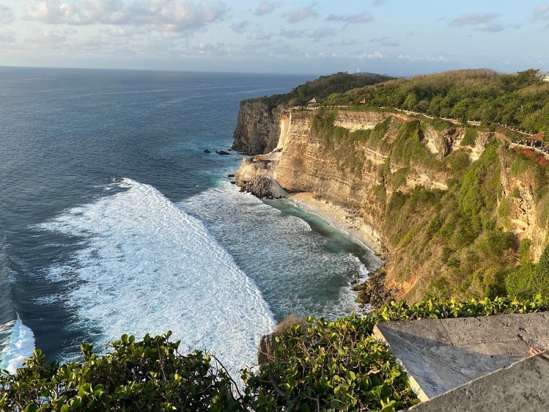 Half-Day Tour: Uluwatu Temple and Kecak Fire Dance Show | ®ExcursionMania