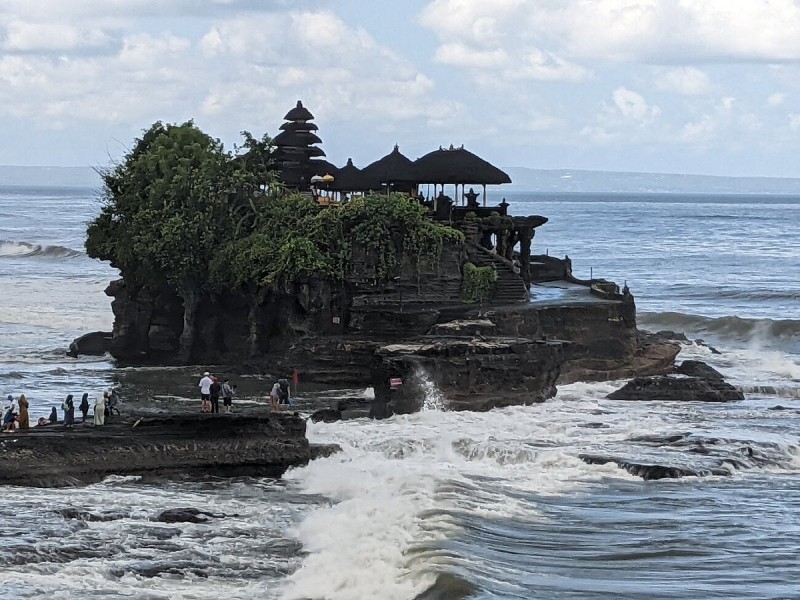 Full-Day Tanah Lot and Uluwatu Temples with Kecak Fire Dance Show | ®ExcursionMania