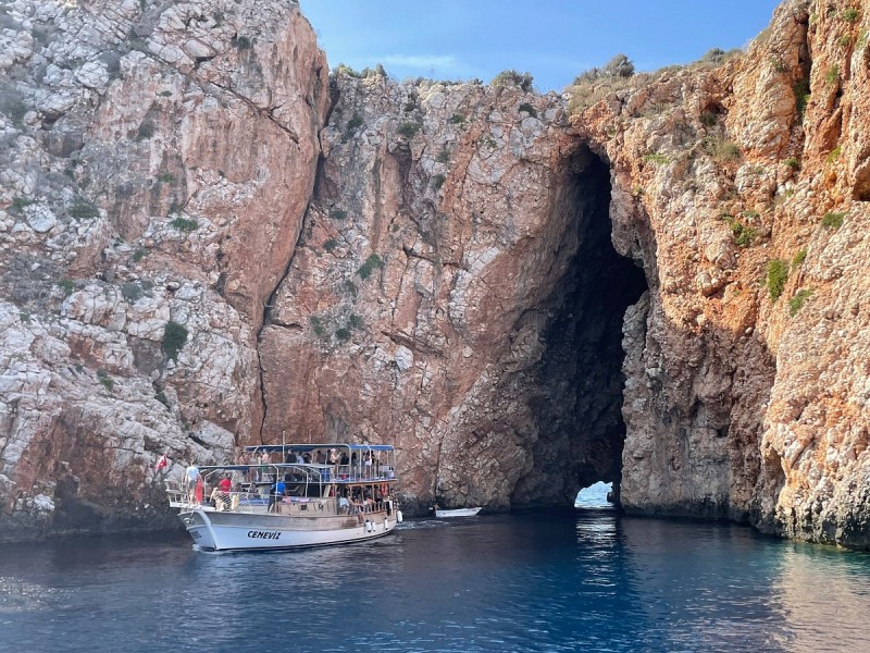 From Antalya: Turkey's Maldives Suluada Boat Trip w/ Lunch | ®ExcursionMania