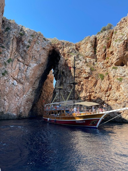From Antalya: Turkey's Maldives Suluada Boat Trip w/ Lunch | ®ExcursionMania
