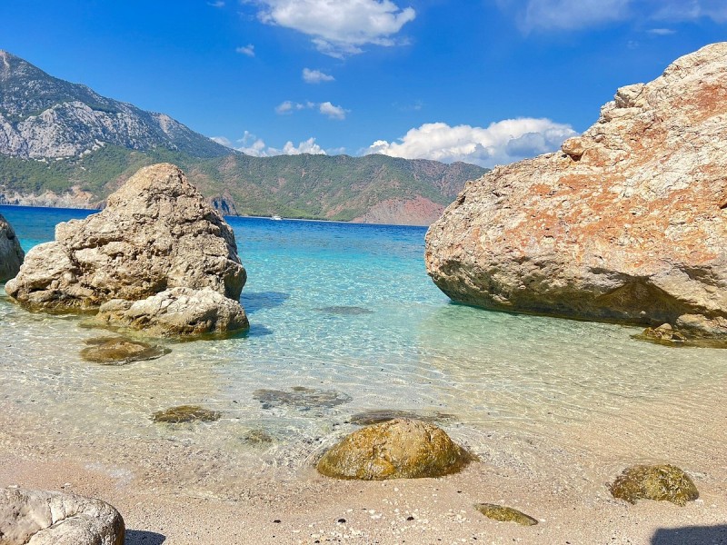 From Antalya: Turkey's Maldives Suluada Boat Trip w/ Lunch | ®ExcursionMania