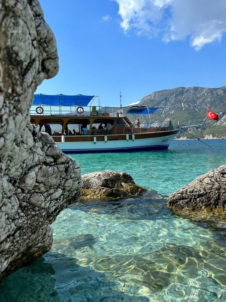 From Antalya: Turkey's Maldives Suluada Boat Trip w/ Lunch | ®ExcursionMania