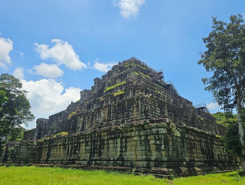 Koh Ker & Beng Mealea Full-Day Join-in Tour | ®ExcursionMania