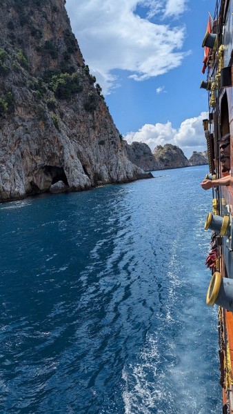 Alanya: Best Pirate Boat Trip with Lunch, Drinks and Pickup Option | ®ExcursionMania