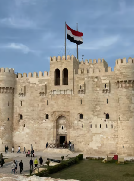 Alexandria Day Tour: Pompeys Pillar, Catacombs & Citadel Tour | ®ExcursionMania