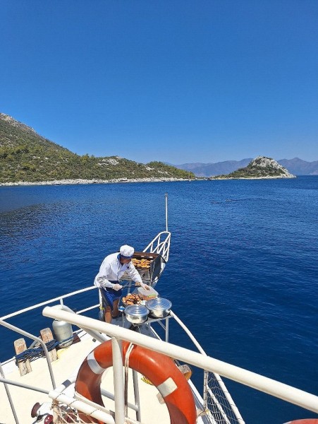 Captain Bullshit Boat Trip from Icmeler / A Fun Day on the Water | ®ExcursionMania