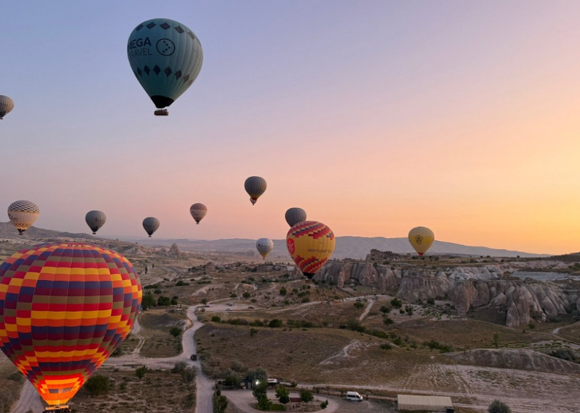 Cappadocia: Goreme Hot Air Balloon Flight Over Fairychimneys | ®ExcursionMania