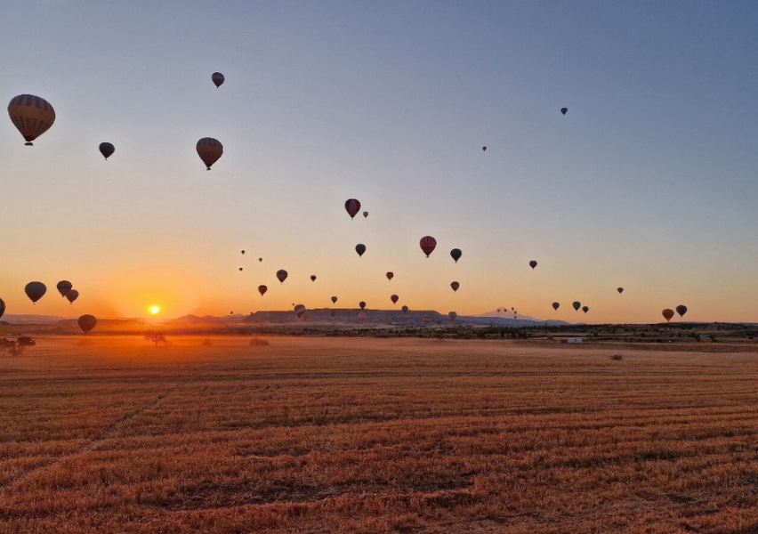 Cappadocia: Goreme Hot Air Balloon Flight Over Fairychimneys | ®ExcursionMania