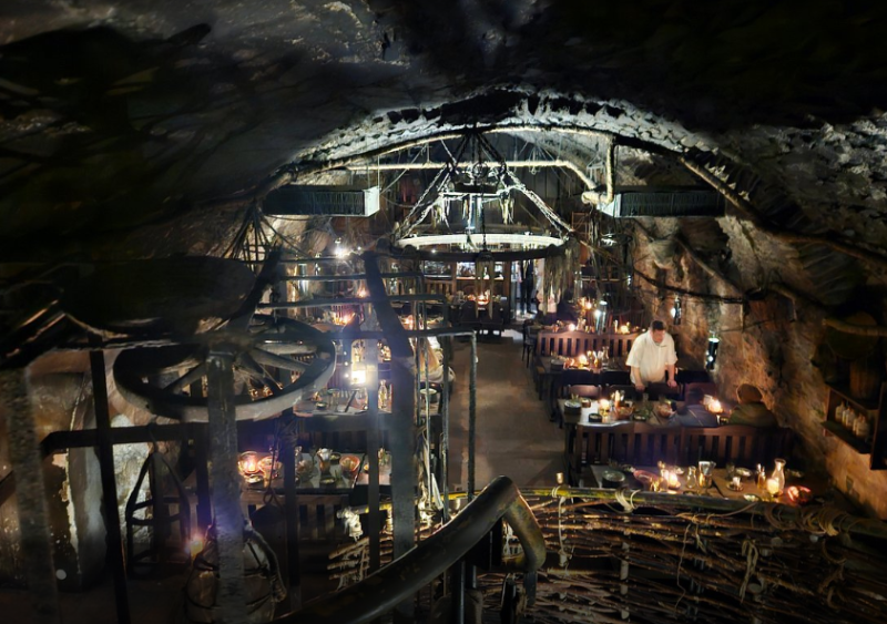 Prague: 5 Courses Medieval Dinner and Live Performances | ®ExcursionMania