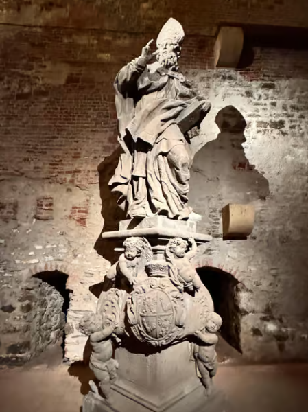 Private Vyšehrad Castle Tour with Casemates and Gorlice | ®ExcursionMania