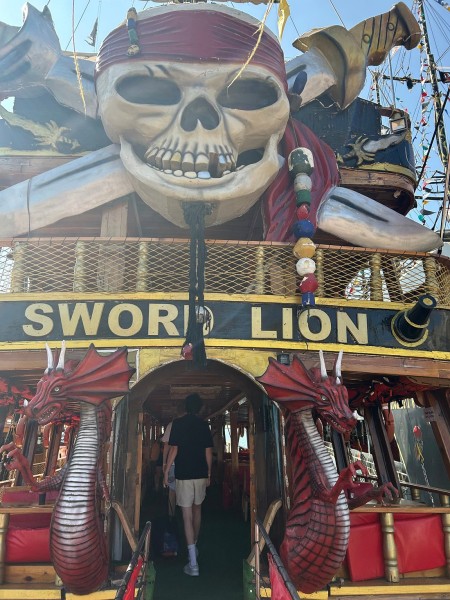 Alanya Pirate Boat Trip: Fun Food and Fantastical Views | ®ExcursionMania