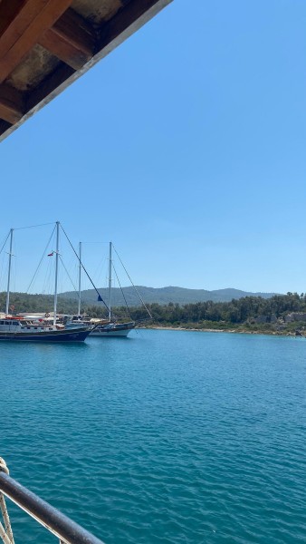 Marmaris: Cleopatra Island Boat Cruise with Lunch and Transfer | ®ExcursionMania