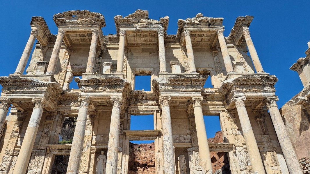 Marmaris Ephesus Guided Tour w/ The House of Mary | ®ExcursionMania