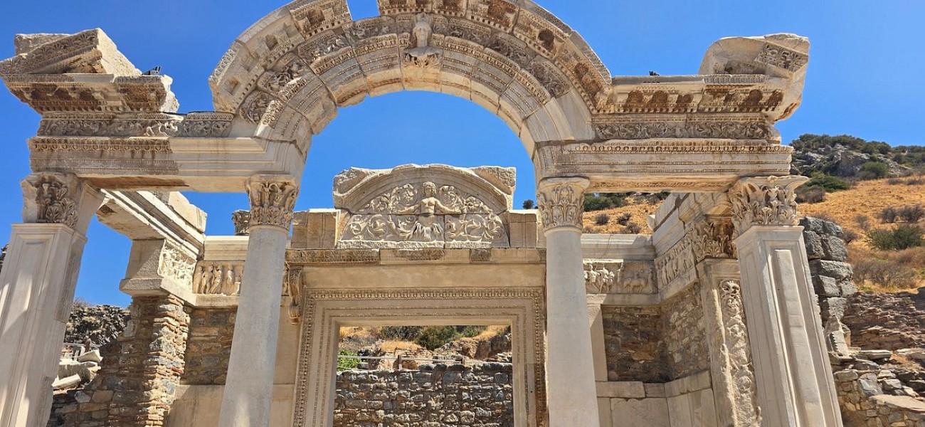 Marmaris Ephesus Guided Tour w/ The House of Mary | ®ExcursionMania