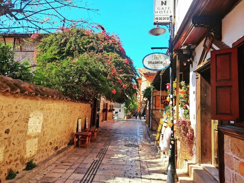 Side: Side: Antalya Old City and Waterfall & Cable Car with Lunch | ®ExcursionMania