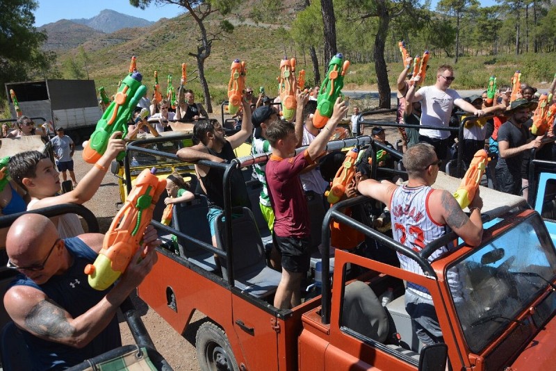 Icmeler Jeep Safari: Explore Splash and Adventure | ®ExcursionMania