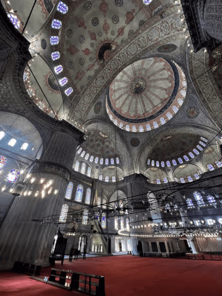 Istanbul: Hagia Sophia Blue Mosque and Grand Bazaar Tour | ®ExcursionMania